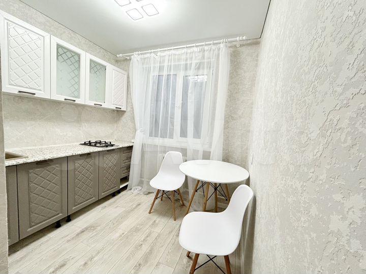2-к. квартира, 42 м², 5/5 эт.