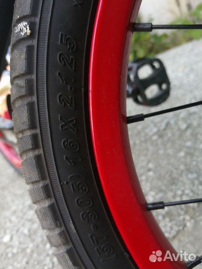 Детский велосипед 16