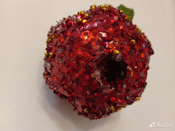 Елочная игрушка ручной работы шар гранат