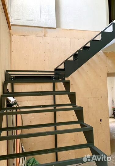 Лестница в дом. Заключаем договор