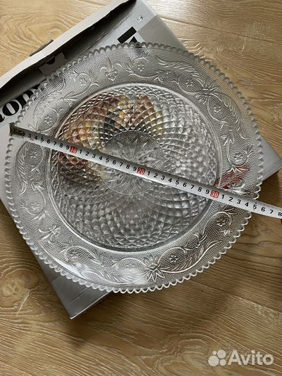 Блюдо новое стеклянное