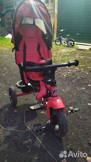 Детский велосипед с родительской ручкой