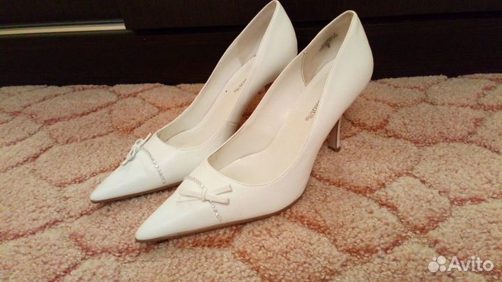 Юбка, женская обувь