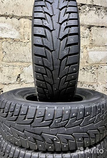 Hankook Winter I'Pike 215/75 R15 100T