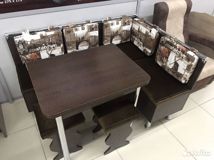 Кухонный уголок 