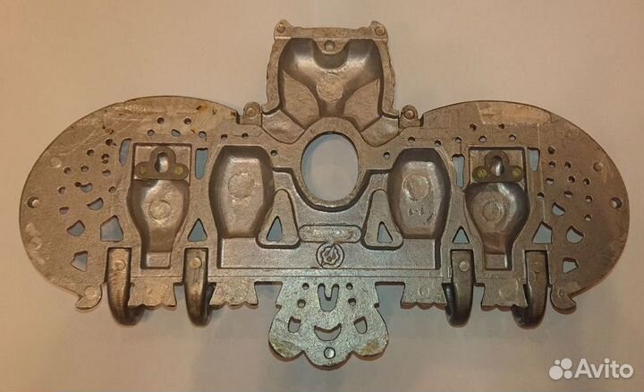 Вешалка ключница 