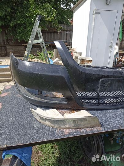 Продам бампер передний Ниссан Альмера Классик