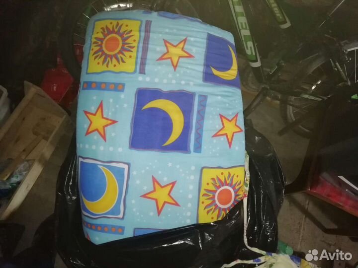 Кроватка детская, матрас и балдахин