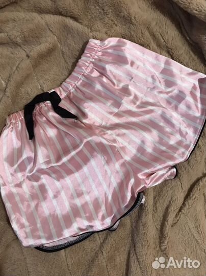 Дрмашние шорты в стиле Victoria secret