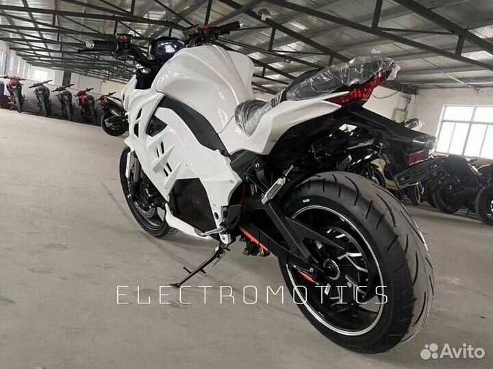 Электромотоцикл Kawasaki Z1000