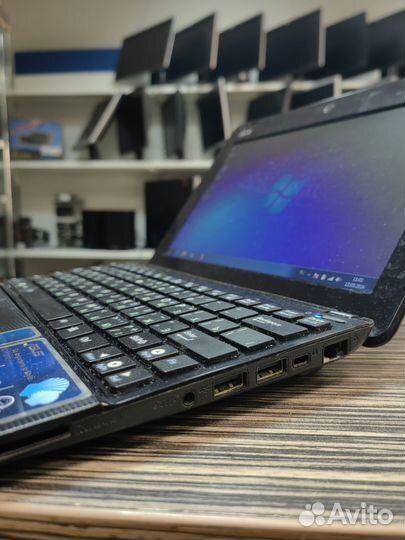 Нетбук asus Eee pc 1001px