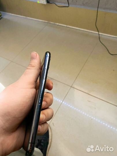 iPhone 11 Pro, 64 ГБ