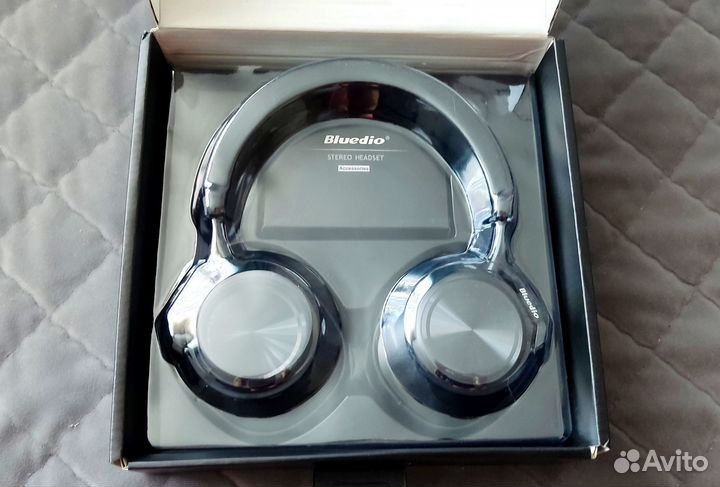 Крутые беспроводные наушники Bluedio T7+