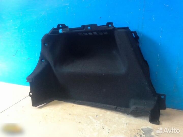 Обшивка багажника Hyundai i30 2007-2012