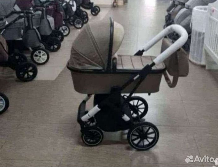 Облегченная коляска для новорожденных