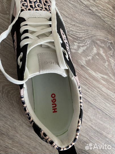 Кроссовки hugo