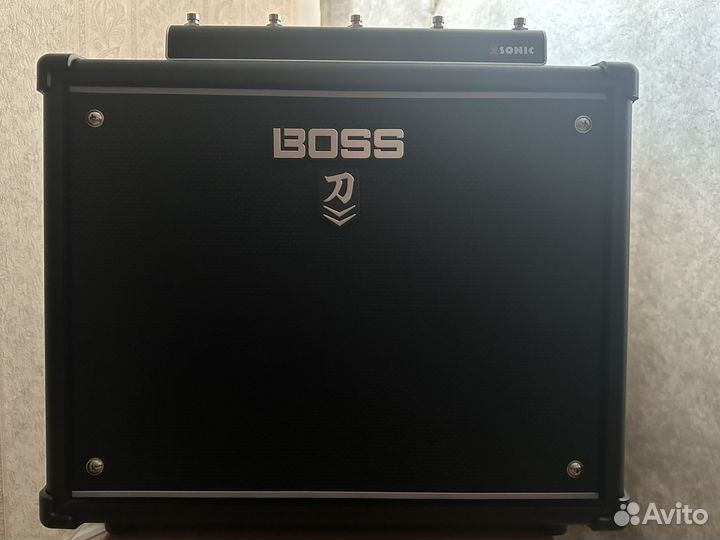 Boss Katana 50 MK2/Xsonic Airstep/стойка OnStage