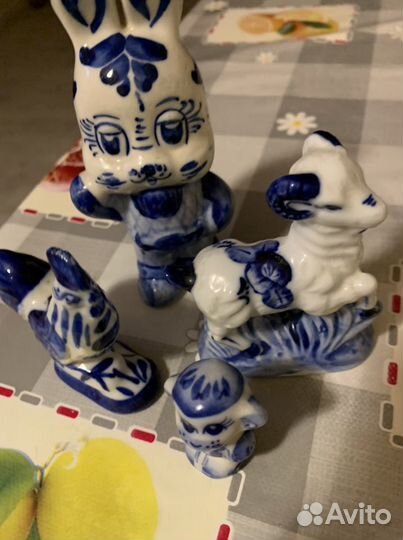 Фарфоровые статуэтки