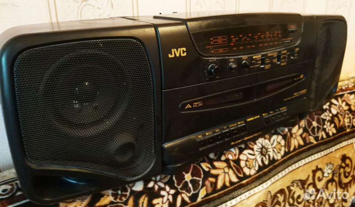 Музыкальный центр JVC