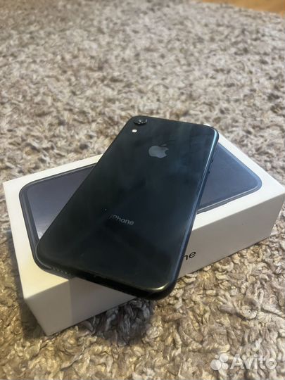 iPhone Xr, 64 ГБ
