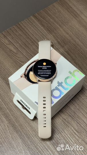 Смарт часы Samsung Watch Active