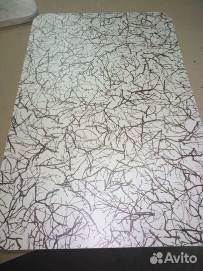 Стол кухонный