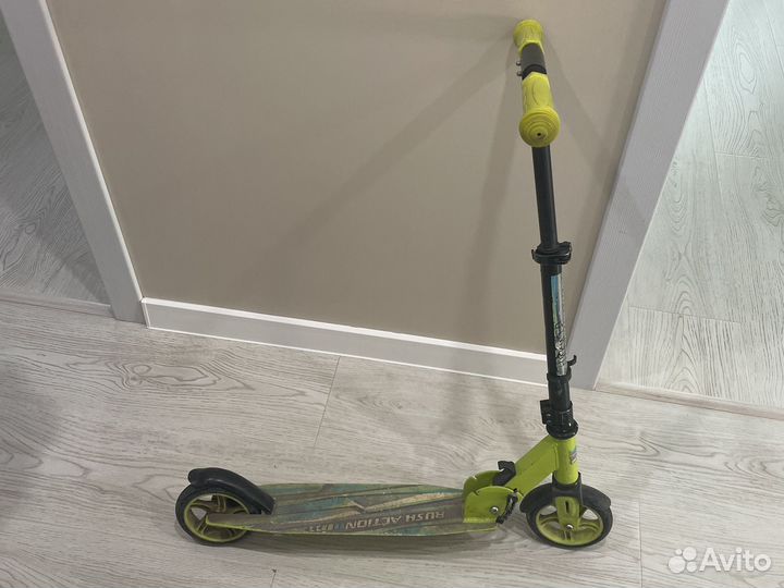 Самокат двухколесный
