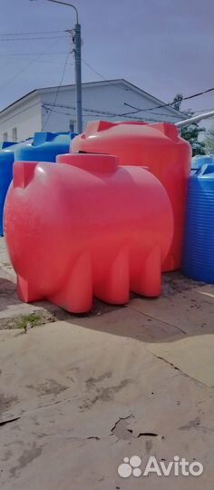 Емкость пластиковая под воду/диз.топливо