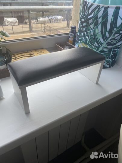 Подставка для рук маникюрная