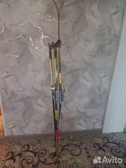 Беговые лыжи