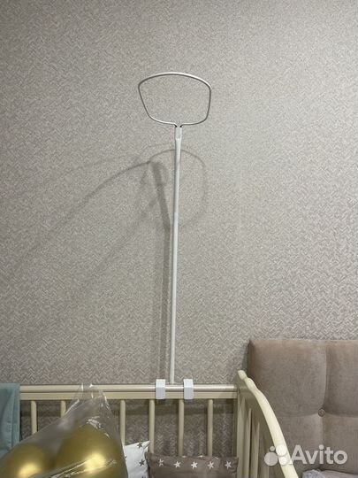 Крепление балдахина