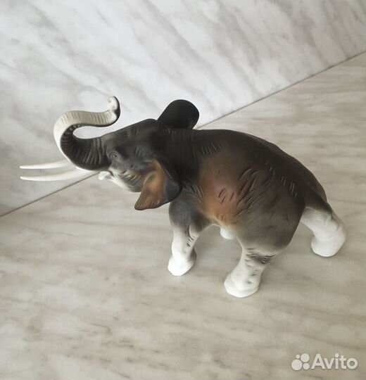 Статуэтка Слон royal DUX роял дукс Чехословакия