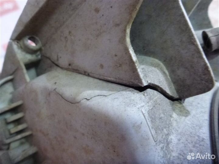 Фара передняя левая Nissan Primera P10 CD20 1991