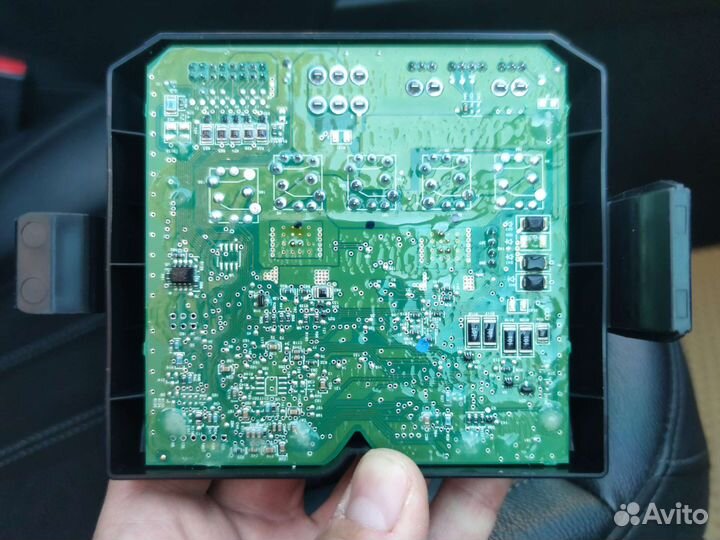 Opel Insignia Модуль задней торцевой двери