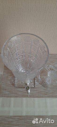 Графин диспенсер для напитков, новый, с краником