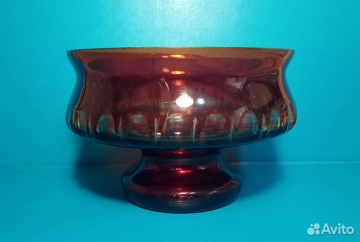 Ваза СССР на ножке конфетница, цветное стекло