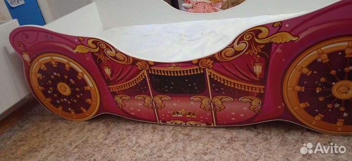 Детская кровать карета
