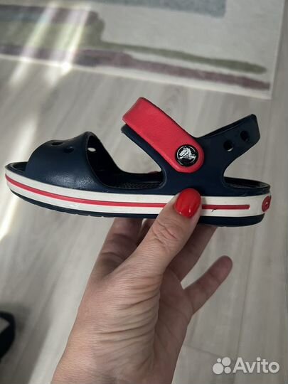 Сандали crocs c 10