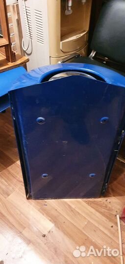 Настенная урна 35л с пепельницей