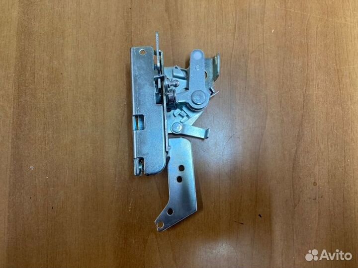 Замок двери правый Man Tgl Tgm Tga
