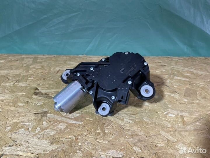 Моторчик стеклоочистителя задний Renault Megan Iii