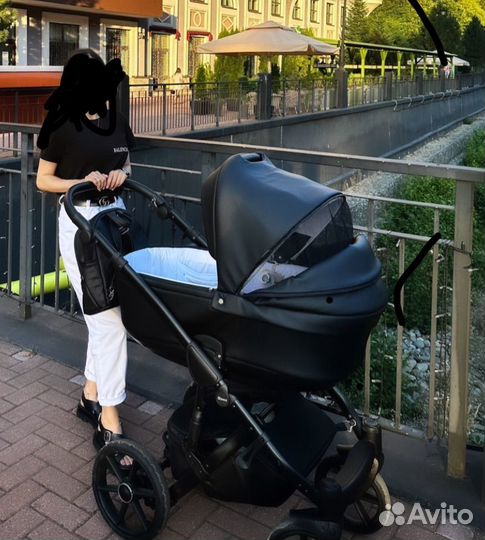 Детская коляска Pituso Moon Кожа 2 в 1 M020 Black