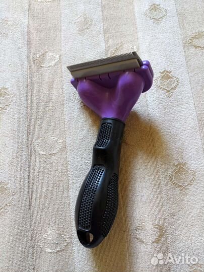 Расческа дешеддер (чесалка, пуходёрка)