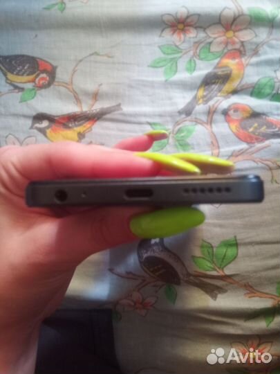 TECNO Spark Go 2024, 4/64 ГБ