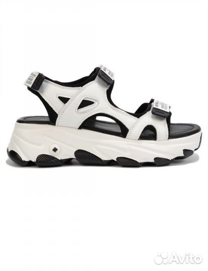 Женские сандалии спортивные