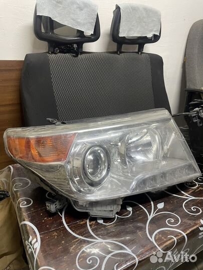 Фары toyota land cruiser 200