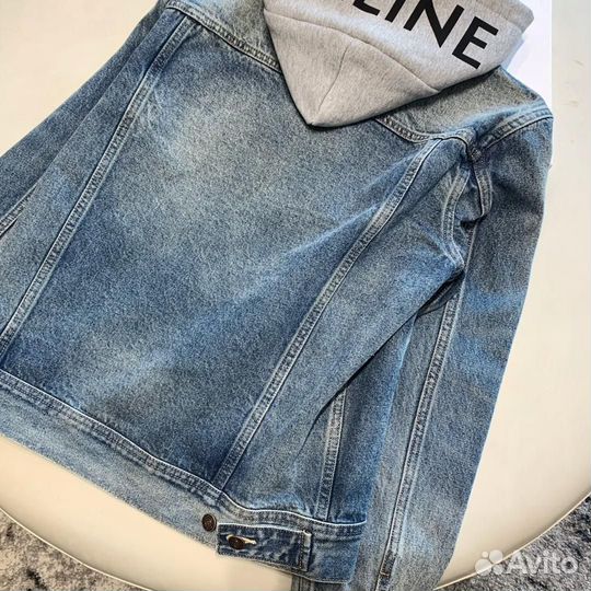 Синяя джинсовая куртка Celine