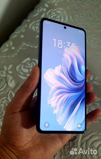 TECNO Camon 20 Pro, 8/256 ГБ