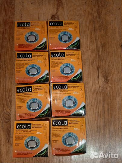 Светильник потолочный встраиваемый