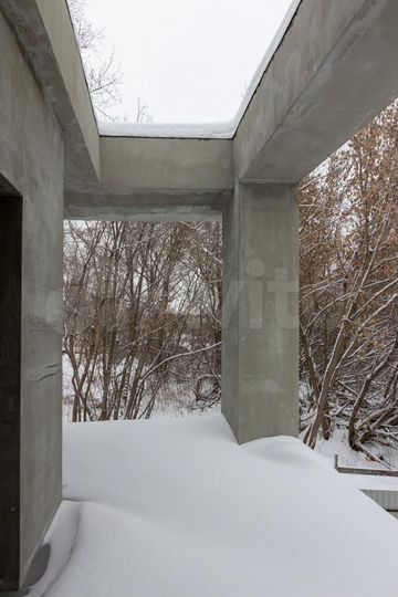 Дом 341 м² на участке 7 сот.